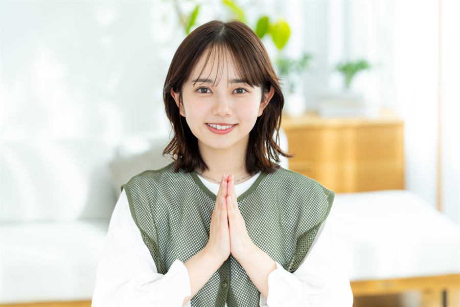 計画通りの治療で安心した笑顔の女性